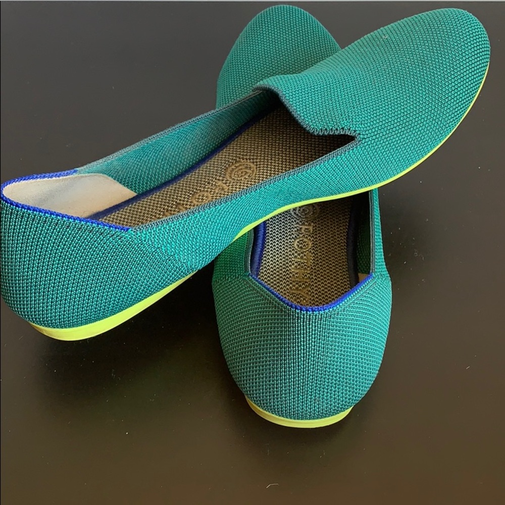 RETIRED RARE Rothy’s JADE loafer, neon bottom, 9.5